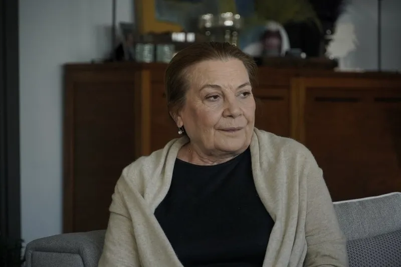 kizilcik-serbetinde-4-ismin-ayriligi-salterleri-attiracak-2-ay-sonra-ekrana-veda-edecek-1711551143084.jpg 2 ay sonra ekranlara veda ediyor: Kızılcık Şerbeti'nde 4 ismin ayrılığı şalterleri attıracak-9