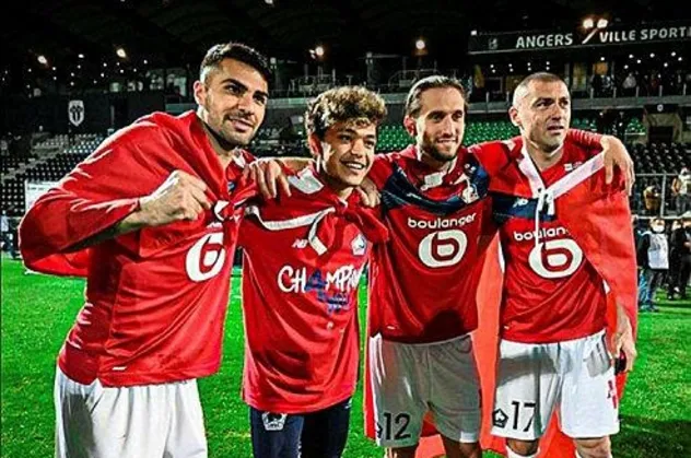 Lille'de flaş ayrılık! Burak Yılmaz duyurmuştu: Zeki Çelik İtalya'ya transfer olabilir