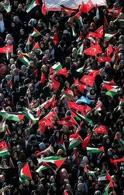 İstanbul'da "Kudüs İslam'ındır" mitingi