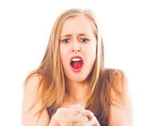 Saç dökülmesi hastalık habercisi