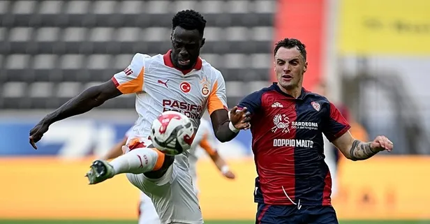 Everton Davinson’a taktı!