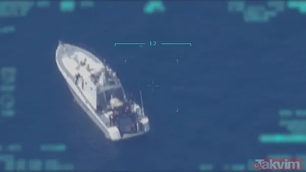 SON DAKİKA: Milli Savunma Bakanlığı: Çeşme'de Yunaninstan göçmenleri lastik bota bindirip Türkiye'ye itti! İşte o anlar - 3