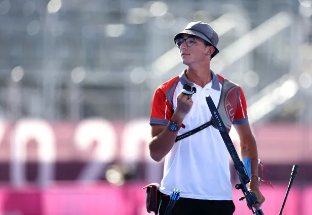 mete-gazoz-kimdir-tokyo-2020-olimpiyat-sampiyonu-mete-gazoz-kac-yasinda-nereli-iste-hayati-1627718758939.jpg Mete Gazoz kimdir? TOKYO 2020 Olimpiyat Şampiyonu Mete Gazoz kaç yaşında, nereli? İşte hayatı-5