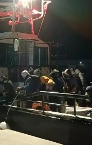 Muğla açıklarında 42 göçmen kurtarıldı