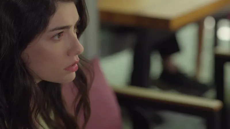 inci-tanelerinde-sah-mat-edecek-ayrilik-azem-icin-yolun-sonu-geldi-veda-girdabi-1713868883144.jpeg Azem için yolun sonu geldi! İnci Taneleri'nde şah mat edecek ayrılık; Veda girdabı...-8