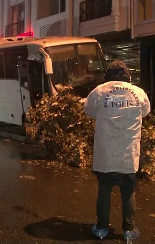 İstanbul Esenyurt'ta korkunç kaza! Kaldırımda yürüyen yayayı ezdi