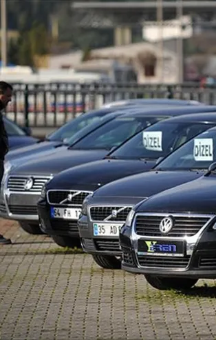 İkinci el otomobilde piyasa karıştı! Fiyatlar 5 günde bir değişiyor