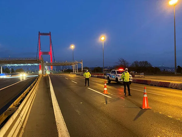 Son dakika haberleri... Sokağa çıkma yasağının ardından bu soru soruluyor: Seyahat izni kimlere veriliyor?-2