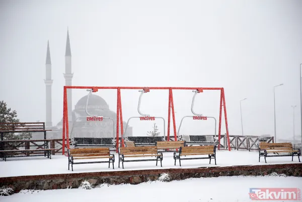 Kayak sezonu ne zaman açılıyor? Erciyes Kayak Merkezi'ne kar yağdı - 14