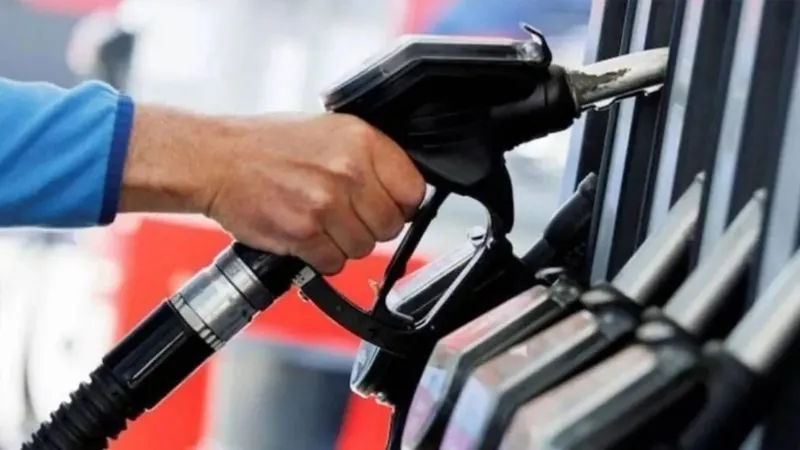 benzine-zam-mi-geldi-brent-petrol-fiyatlari-3-mayis-2024-istanbul-motorin-benzin-lpg-fiyat-listesi-shell-opet-1714681322715.jpeg Benzine zam mı geldi? BRENT petrol fiyatları! 3 Mayıs 2024 İstanbul motorin, benzin, LPG fiyat listesi! Shell, Opet, Petrol Ofisi...-3