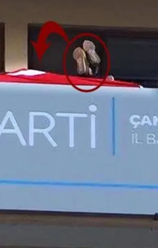 İyi Parti İl Başkanlığı'nda çılgına çeviren kare!