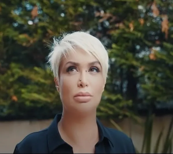 yildizname-fal-ve-buyu-vaadiyle-625-bin-liralik-dolandiricilik-saniklardan-fenomen-savunmasi-1623926902395.jpg Yıldızname fal ve büyü vaadiyle 625 bin liralık dolandırıcılık! Sanıklardan fenomen savunması-9