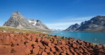 ABD Başkanı Trumpın satın almak istediği ada! Trumpın paylaşımı Twitterı salladı