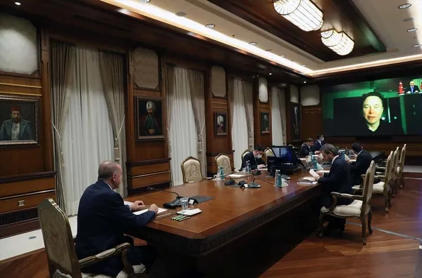 son-dakika-baskan-recep-tayyip-erdogan-elon-musk-ile-gorustu-1639666222435.jpg SON DAKİKA: Başkan Recep Tayyip Erdoğan Elon Musk ile görüştü-2