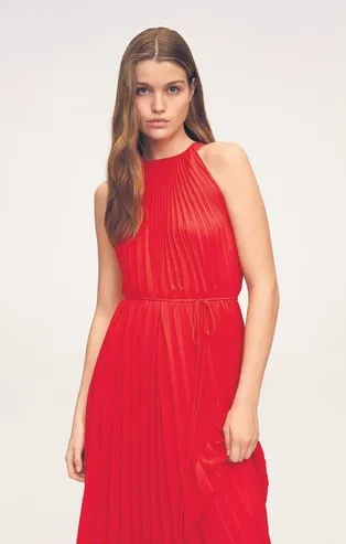 Cilt ve saç renginize uyan renkleri seçerek büyüleyici bir görünüme kavuşabilirsiniz