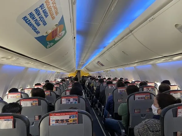 pegasus-ucaginda-olen-yolcunun-koronavirus-testi-pozitif-cikti-iddiasi-gundemi-sarsti-1635777353565.jpg Pegasus uçağında ölen yolcunun koronavirüs testi pozitif çıktı iddiası gündemi sarstı-3