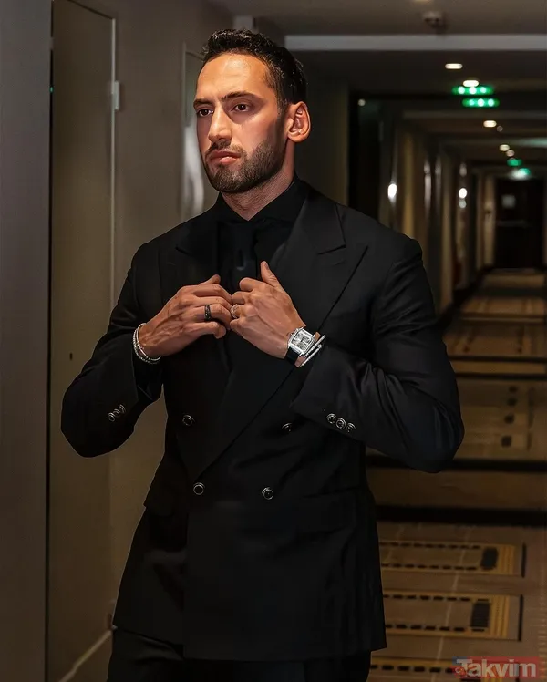 Inter Ve A Milli Takım'ın Yıldızı Hakan Çalhanoğlu, Özel Hayatına Dair Yaptığı Esprili Açıklamayla Sosyal Medyayı Salladı. Mutlu Evliliğin Formülünü Bulan...