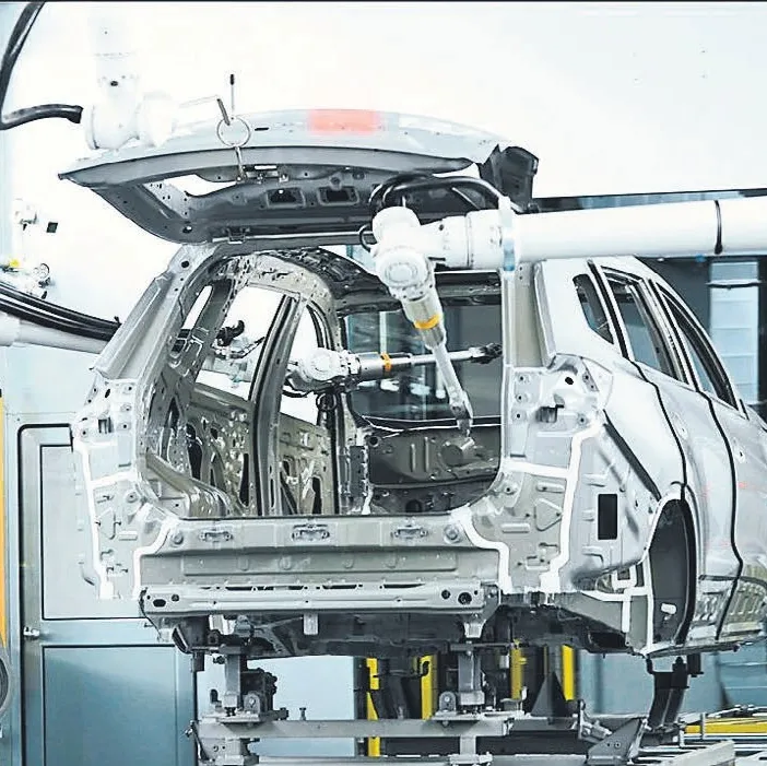 Otomotivde küresel üretim üssü oluyoruz