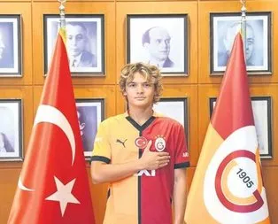 Efe Akman imzayı attı