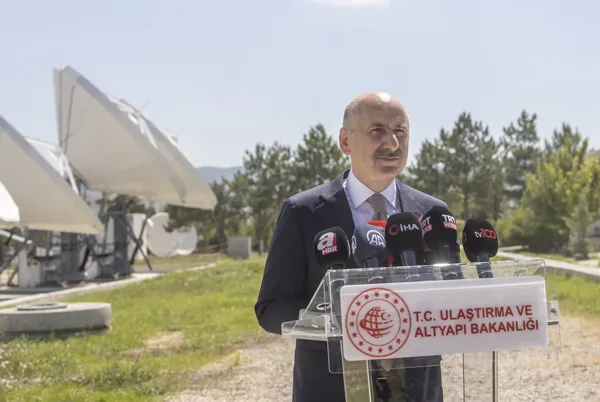 Son dakika: Bakan Türksat 5B için tarih verdi!-5