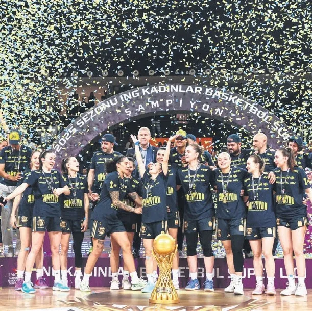 Şampiyon Fenerbahçe Opet