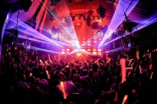 eglence-mekanlari-acildi-mi-1-haziran-bar-pub-gazino-gece-kulupleri-pavyonlar-acilacak-mi-ne-zaman-acilacak-1622552122979.jpg Eğlence mekanları açıldı mı? 1 Haziran bar, pub, gazino, gece kulüpleri, pavyonlar açılacak mı? Ne zaman açılacak?-2