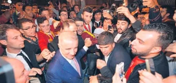 Bağıranlar Belediye işçileri çıktı