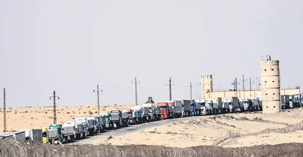 Gazze’de açlık krizi derinleşiyor: Soykırımcı İsrail temel gıda girişini engelliyor