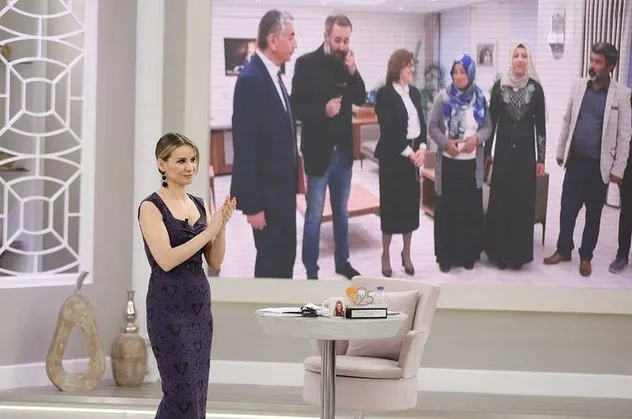 Esra Erol bir ilki gerçekleştirdi