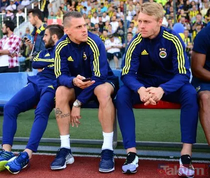 Son dakika transfer haberleri... Fenerbahçe’nin radarındaki Simon Kjaer’in menajerinden flaş açıklama!