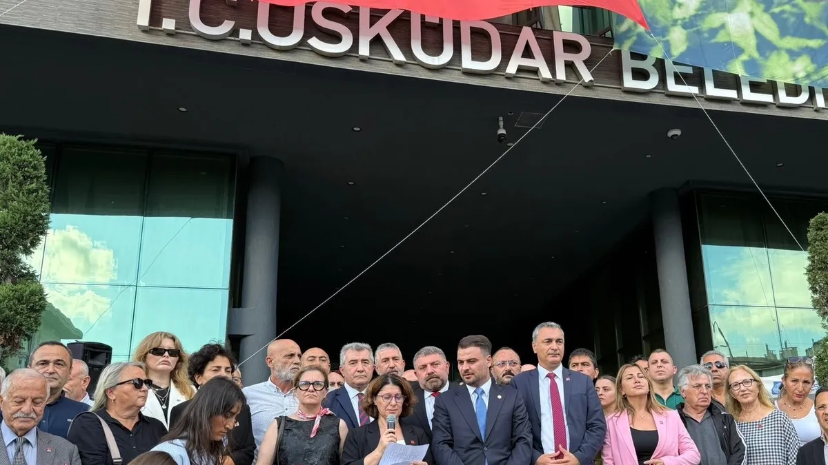 Üsküdar koltuğu buzları eritti! CHP ile Yeni Parti seçim için ittifak yaptı