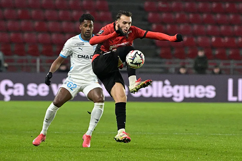 Galatasaray'a geleceğin yıldızı forvet! Adres aynı menajeri tanıdık - 8