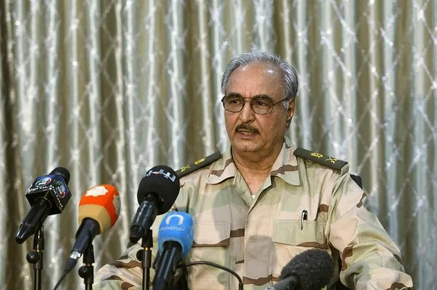 Son dakika: Libya'daki Hafter güçleri Zaviye kentinde mühendislik enstitüsünü bombaladı