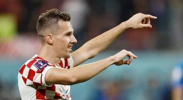 trabzonspor-mislav-orsic-transferini-resmen-acikadi-iste-sozlesme-detaylari-1688151881160.jpeg Trabzonspor Mislav Orsic transferini resmen açıkadı! İşte sözleşme detayları...-6