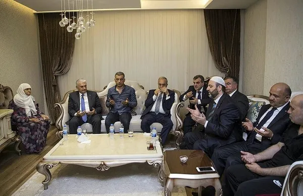 Başbakan'dan anlamlı ziyaret-3