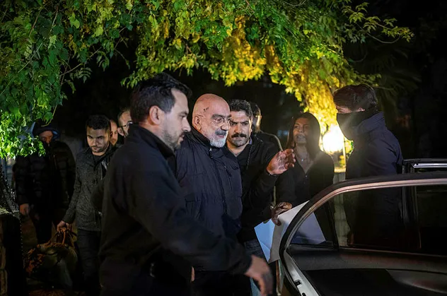 Son dakika: Ahmet Altan tutuklandı!