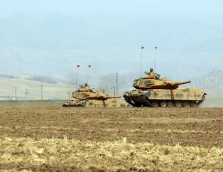 Tatbikat alanında hilal taktiği