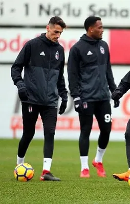 Kanatların savaşı