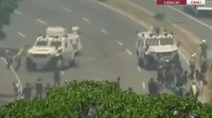 Venezuela’da darbeciler halkı ezdi