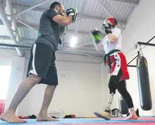 Engelsiz kick boks