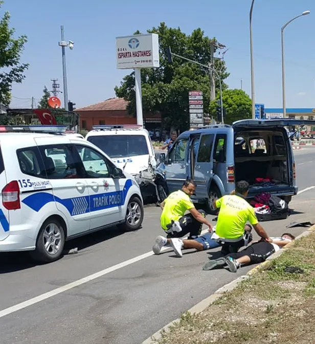 Çalıntı araçla kaçan hırsızlar, kovalamacayla yakalandı-2