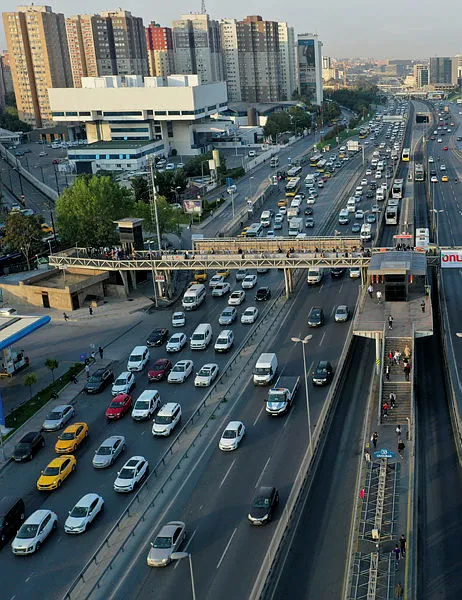 CHP'li İBB Başkanı Ekrem İmamoğlu trafiği çözecekti daha da kötü hale getirdi!-4