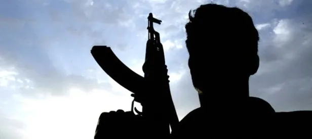 Pakistan sınırında 10 İran askeri öldürüldü