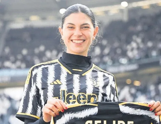 Cimbom’un gözü fenomenlerde