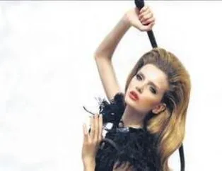 Siyahın Kışkırtıcı Büyüsü