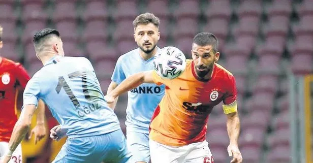 Galatasaray’da nöbet değişimi!