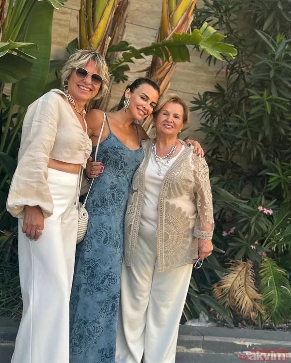 Neslişah Alkoçlar’dan gelin-kaynana pozu! Milyoner Aile’nin yıldızı Engin Altan Düzyatan’ın annesine bakın! Hülya Koçyiğit’in torunu... - 18