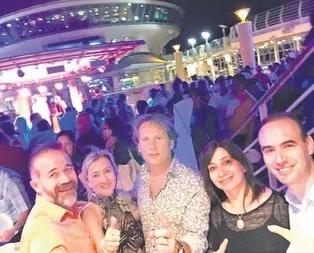 Dolanlandırıcılar 50 bin kişiyi tokatladı, 300 milyon euro’luk vurgun yaptı