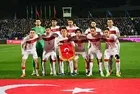 Milli Takıma Kaliforniya’da eşlerinden moral desteği! Kritik Paraguay maçı öncesi tribünde tek yürek