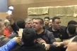 Yeni Parti kongresinde meydan muharebesi! 3 oy farkı kavgaya döndü